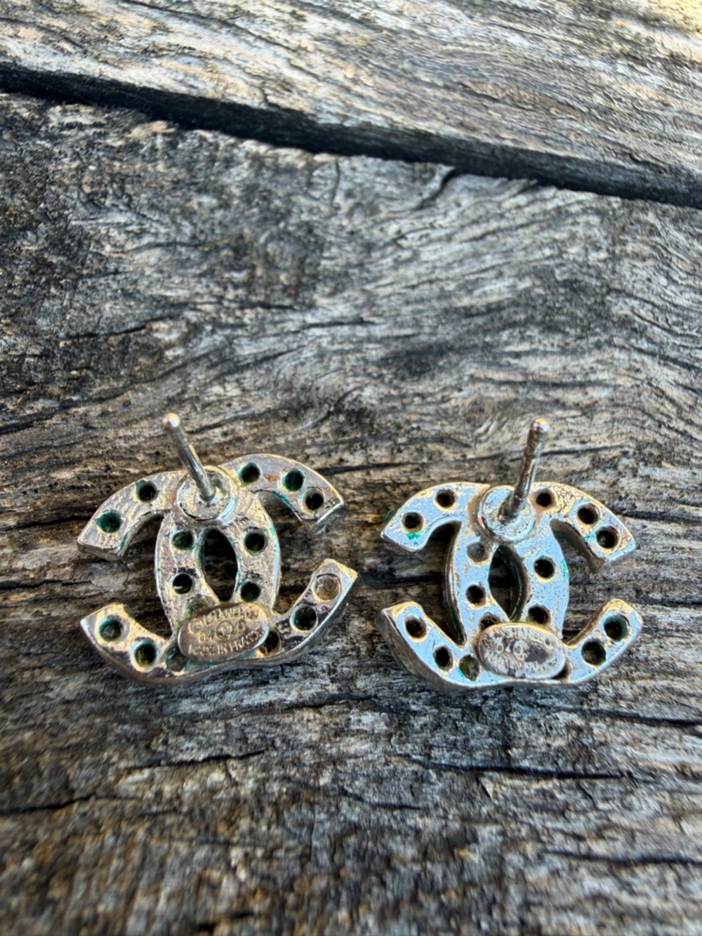 CHANEL Vintage Crystal Double C Stud Earrings - Clear Crystal and Silver Tone - Picture 4 of 10